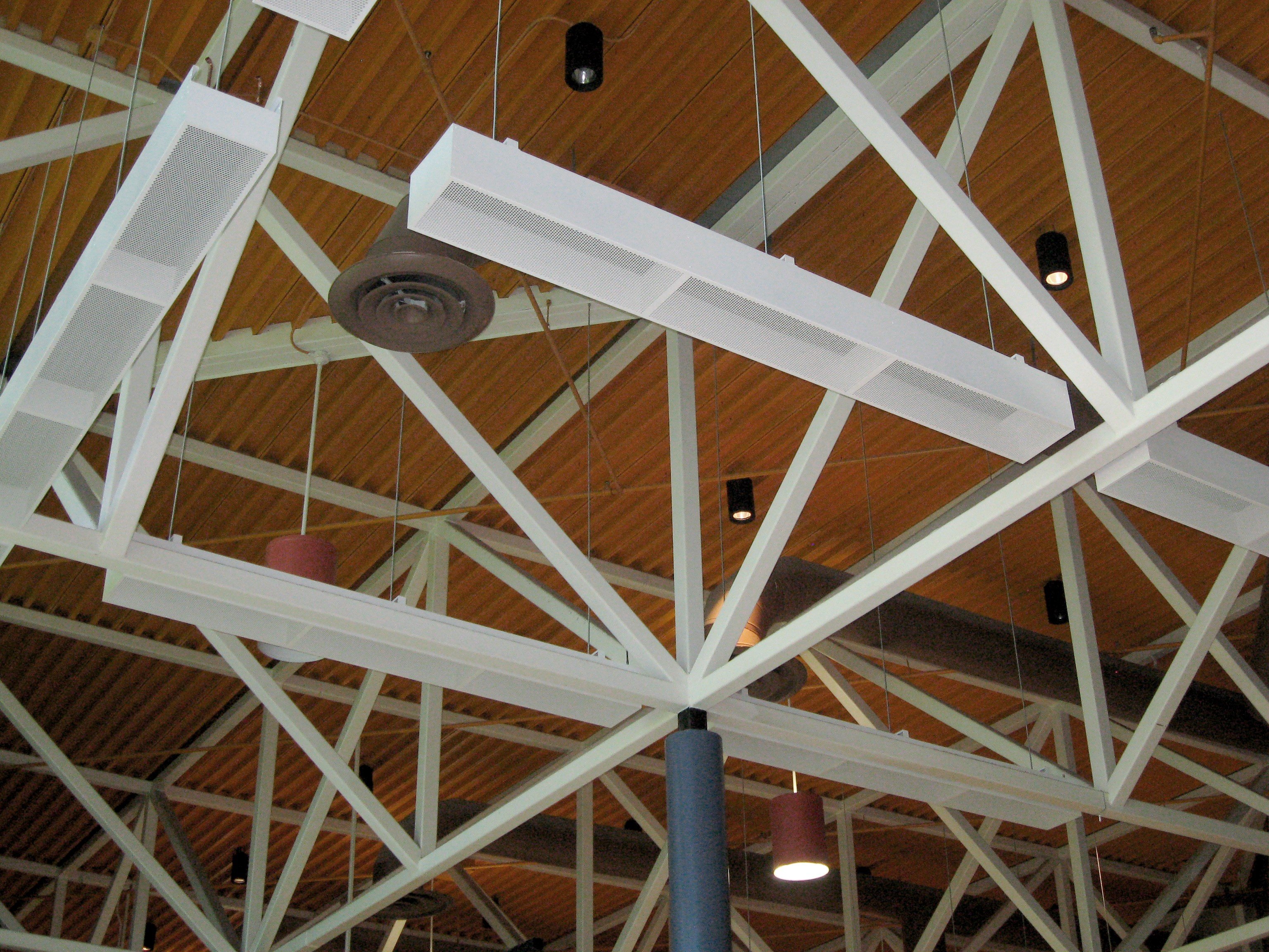 Passive beams installed in an open ceiling